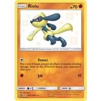 Riolu SV21/SV94 SM Hidden Fates Holo Shiny Rare Pokemon Card NEAR MINT TCG