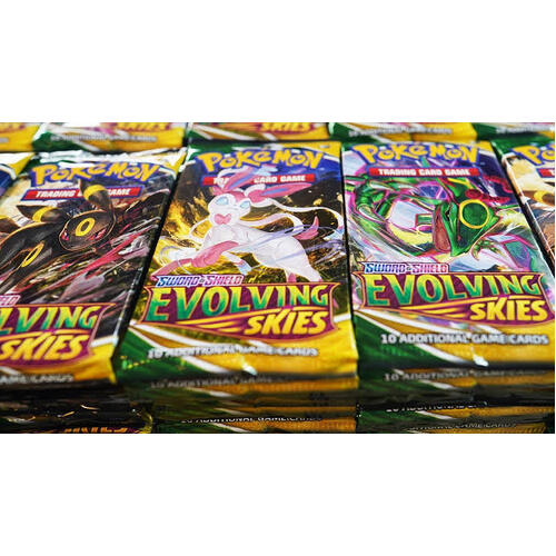 36 Pokemon SWSH Evolving Skies Booster Packs (LOOSE BOOSTER BOX)